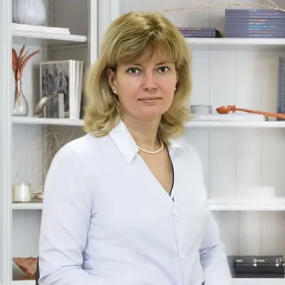 доктор Моисеенкова Ольга Леонидовна – врач психиатр-нарколог клиники «Санати» в Луге